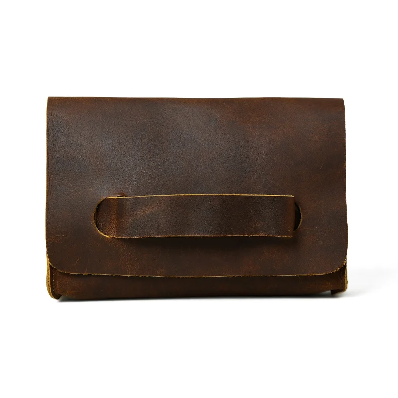 wallets with slim appeal-Chic Cocoa Leather Women's Clutch